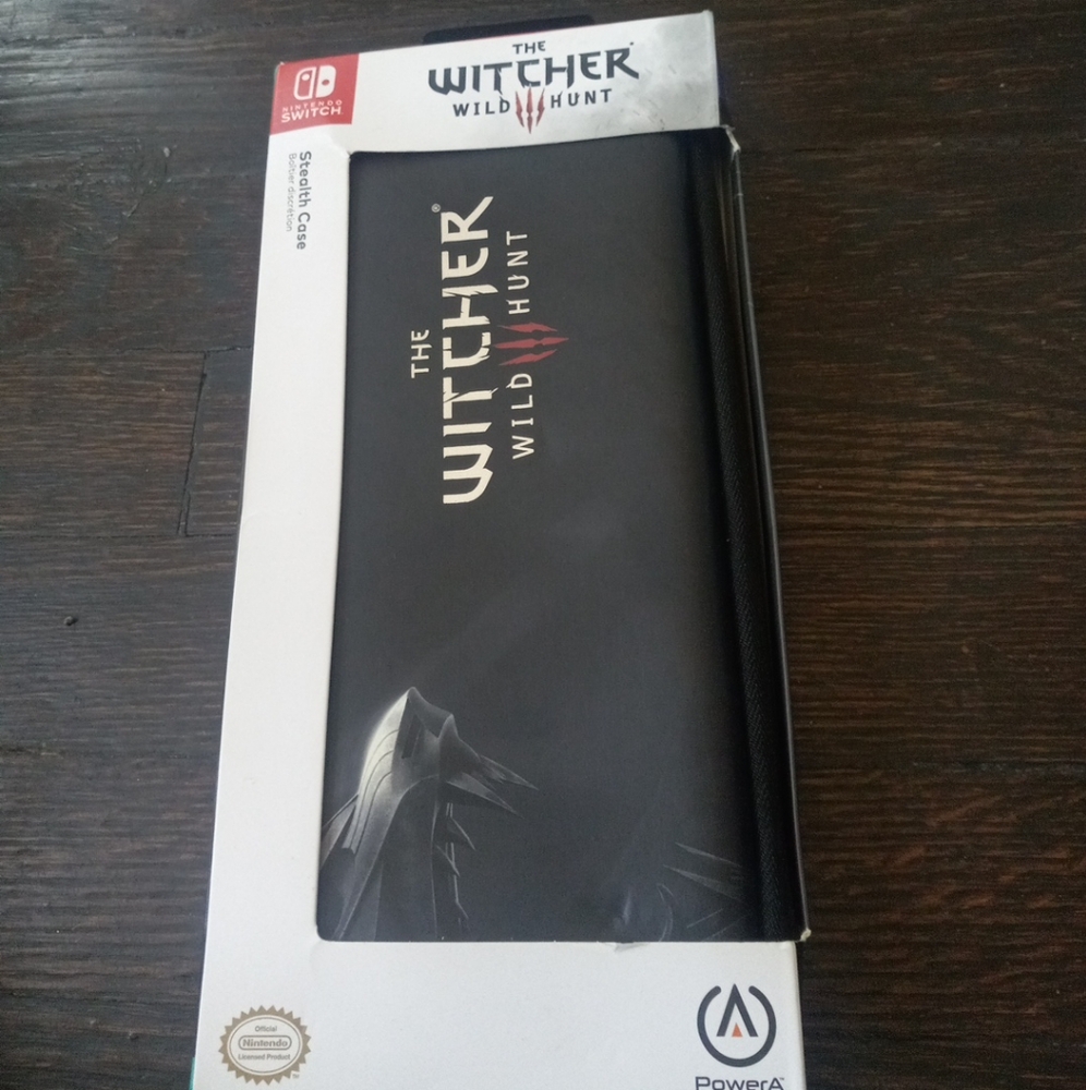 Nintendo Switch The Witcher 3 Wild Hunt Black Stealth Case *NEW*